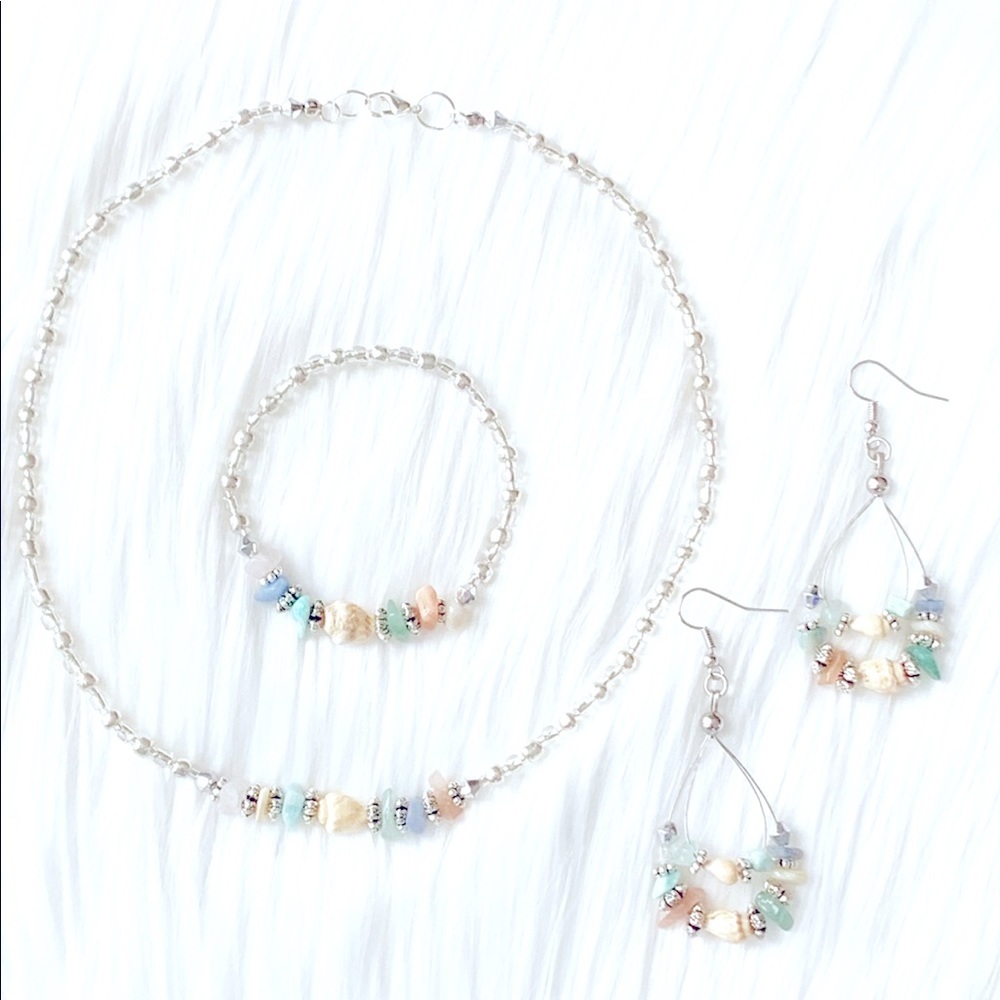 Hawaiian Momi Shell And Glass Uneven Bead Necklace Bracelet And Earrings Set